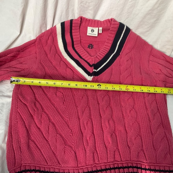 Banana Republic Over-sized Heavy Cotton Athletic Sweater (xs) - Picture 5 of 8